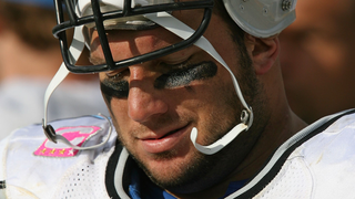 Concussions, Memory Loss, Early Death: One NFL Player Says "It's Totally Worth It."